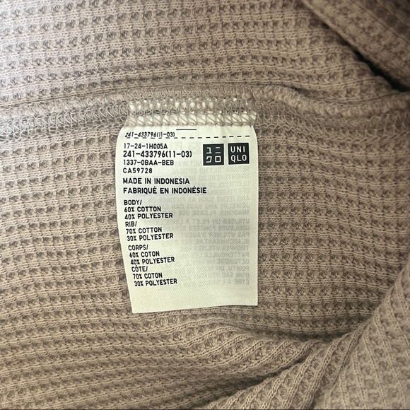 Uniqlo Hood Long Sleeve - Picture 4 of 8